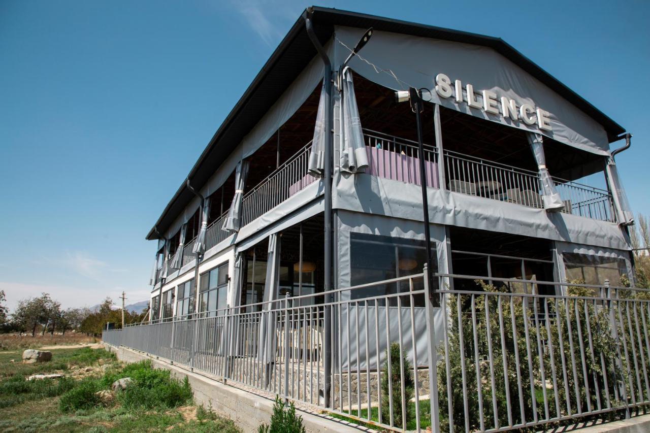 Silence Hotel Cholpon-Ata Ngoại thất bức ảnh